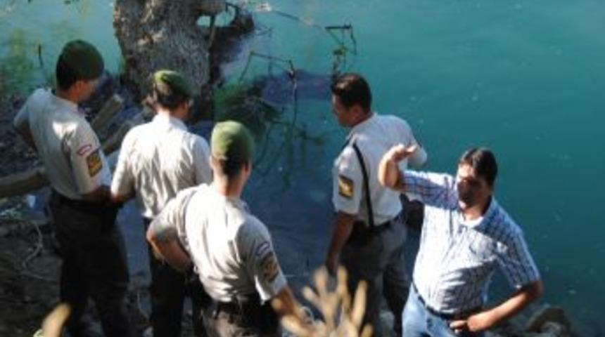 Manavgat Irmağı'nda Kimliği Belirsiz Erkek Cesedi Bulundu