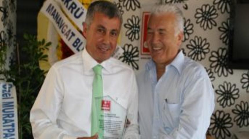 Başkan S&ouml;zen, G&uuml;venli Kent Hizmet &Ouml;d&uuml;l&uuml;'ne Layık G&ouml;r&uuml;ld&uuml;