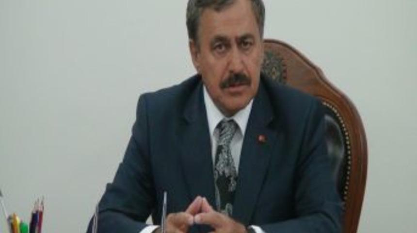 Eroğlu: Gece G&uuml;nd&uuml;z &Ccedil;alışıyoruz, Şu Anda 4 Bin Proje Şantiye Halinde