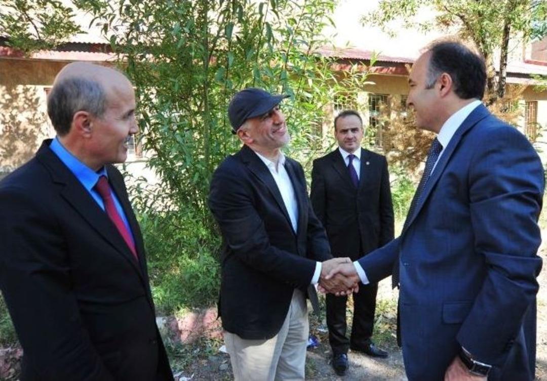 Vali Altıparmak, Bilim Ve Sanat Merkezi İnşaatını Gezdi