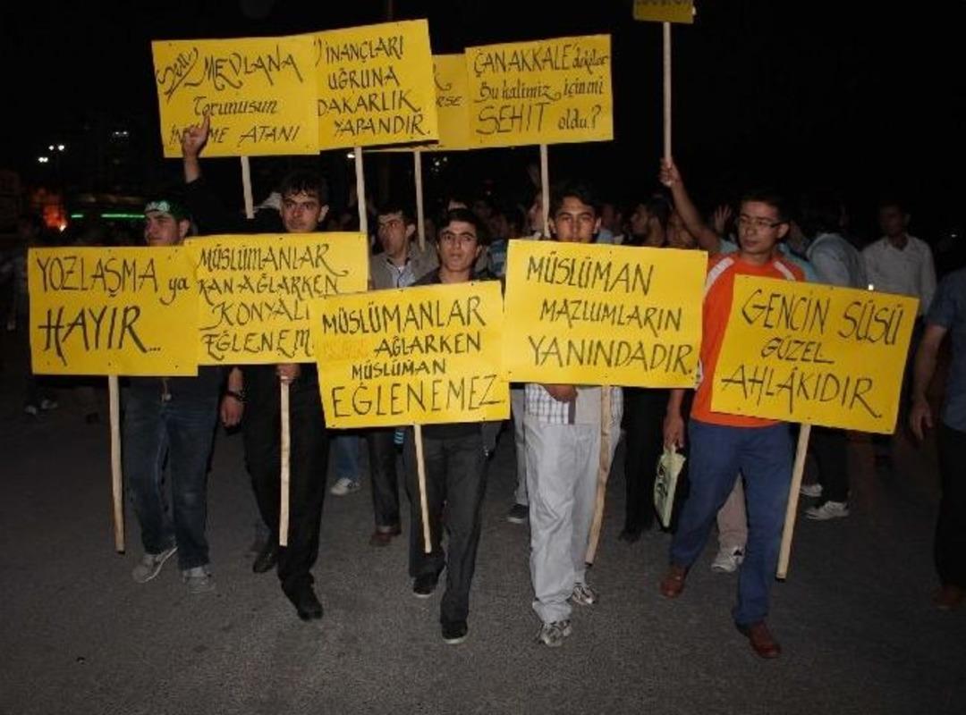 Konya'da Konser Protestosu