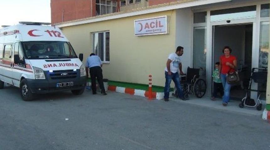 Tatvan Devlet Hastanesi Acil Servisi Ve Otoparkı Genişletildi