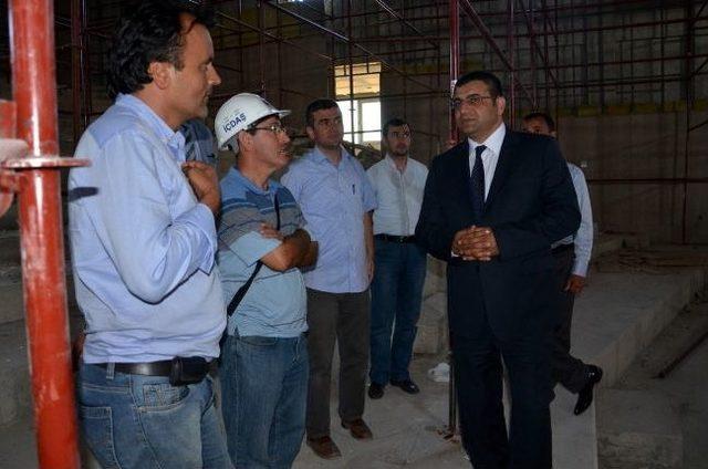 B&ouml;lgenin En B&uuml;y&uuml;k İlahiyat Fak&uuml;ltesi İnşaatı Devam Ediyor 2