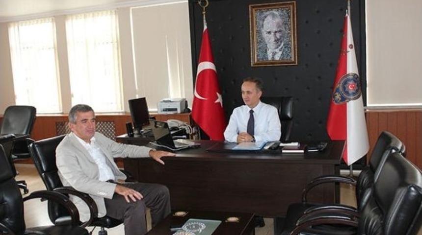 Ak&ccedil;akoca Belediye Başkanı Albayrak, Emniyet M&uuml;d&uuml;r&uuml;n&uuml; Ziyaret Etti