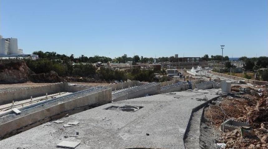 Başkan Akaydın Akdeniz Kent Parkı&rsquo;nda İncelemelerde Bulundu