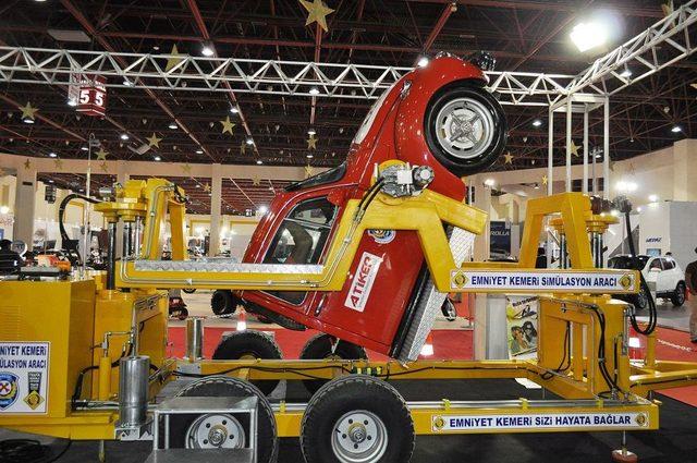 Motosiklet Kazalarının &Ouml;nlenmesi I&ccedil;in Sim&uuml;lasyon Cihazı Kullanılacak 1