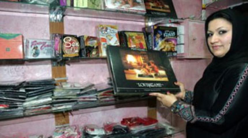 Evli olanlar alışveriş yapabiliyor