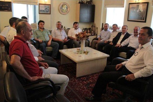 Salihli Ticaret Odası Başkan Aşkın&rsquo;ı Ziyaret Etti 1