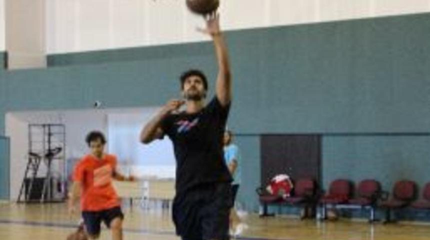 Muğla Ormanspor B&uuml;y&uuml;k&ccedil;ekmece'den Omay'ı Aldı