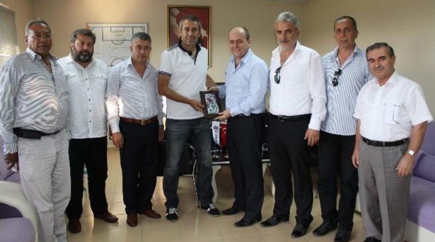 Ak Partili Aday Aday G&uuml;rcan&rsquo;dan &Ouml;zdeş&rsquo;e Ziyaret