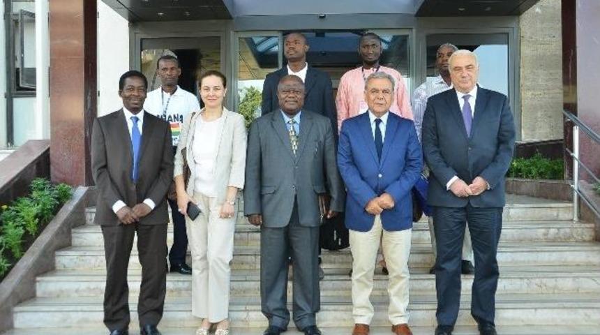 Gana'dan İzmir'e "kardeşlik" &Ccedil;ağrısı