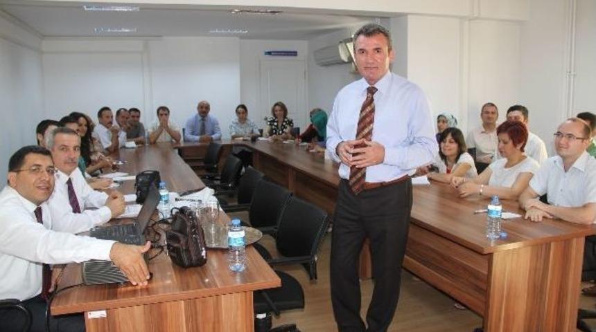 İşkur &Ccedil;alışanlarına Hizmet İ&ccedil;i Eğitim