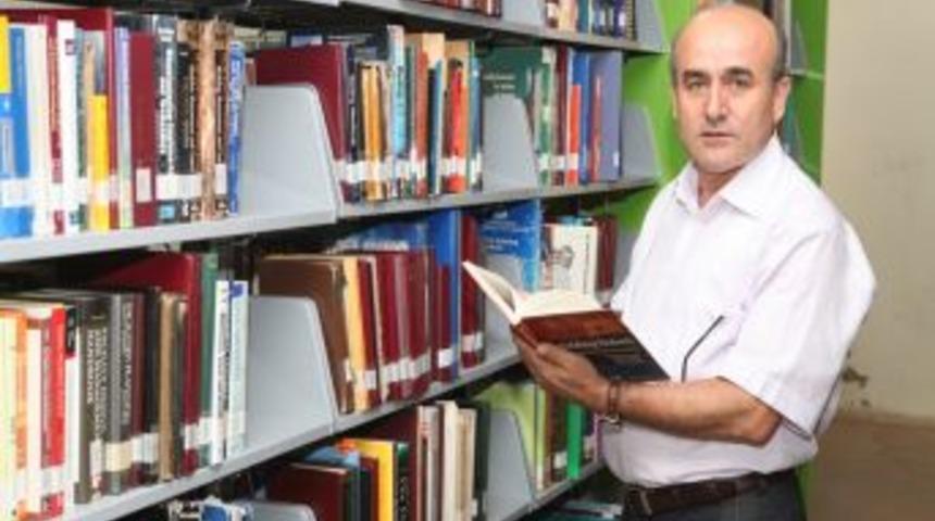 &Ccedil;&Uuml; K&uuml;t&uuml;phanesi Yeni Eğitim &Ouml;ğretim Sezonuna Hazır