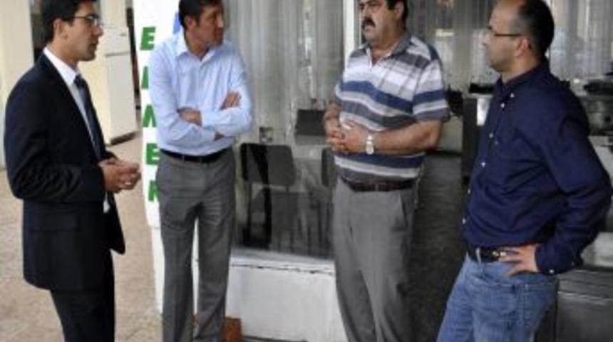 Kaymakam &Ouml;zt&uuml;rk'ten Esnaf Ziyareti