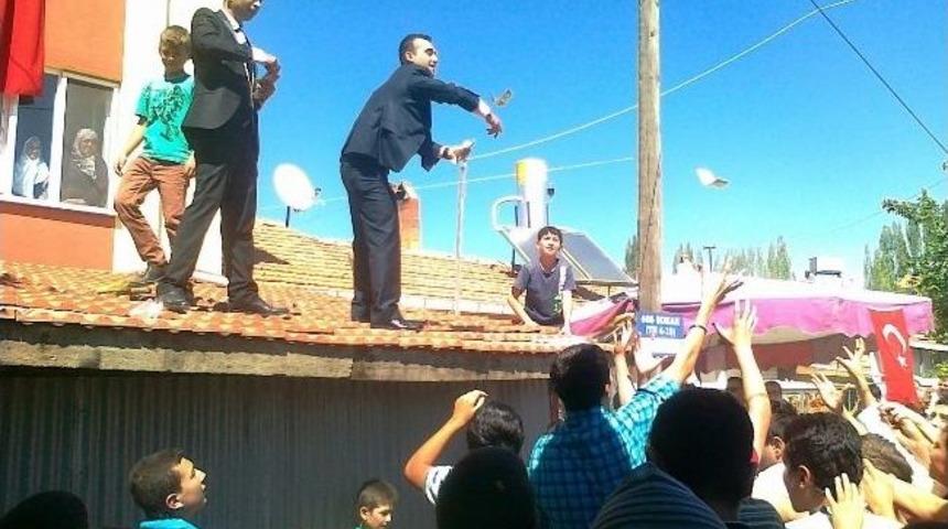 Doların Y&uuml;kselmesi &Ccedil;ocukları Sevindirdi