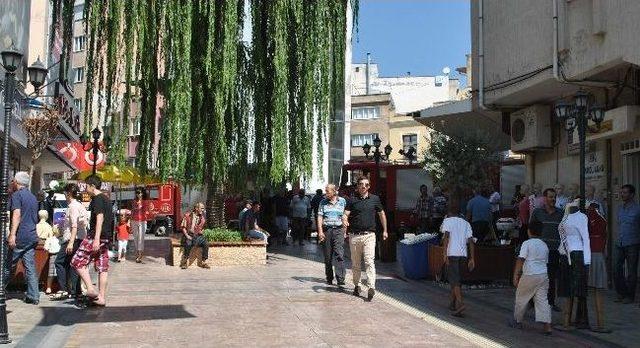 Kokoreççiden Yükselen Dumanlar Aydın’ı Korkuttu