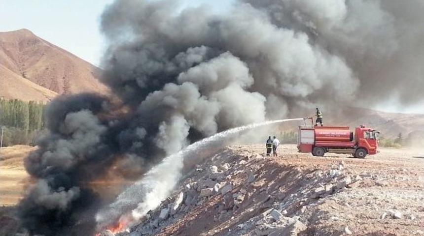 Aksaray'da Atık Sahasında Yangın