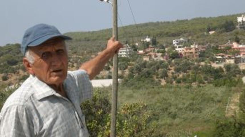 Patara'da 40 Yıldır Kullanılan Yolun Lambası Değiştirilmiyor