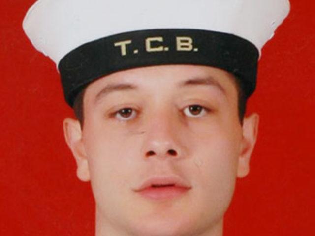 T&uuml;rkiye şehitlerine ağlıyor 4