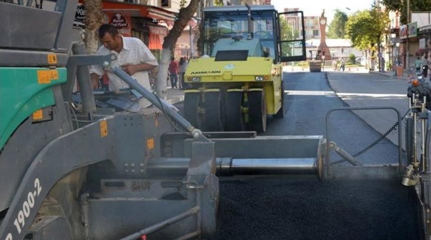B&uuml;y&uuml;kaslan: Hastane Caddesi Yeni Y&uuml;z&uuml;yle A&ccedil;ıldı