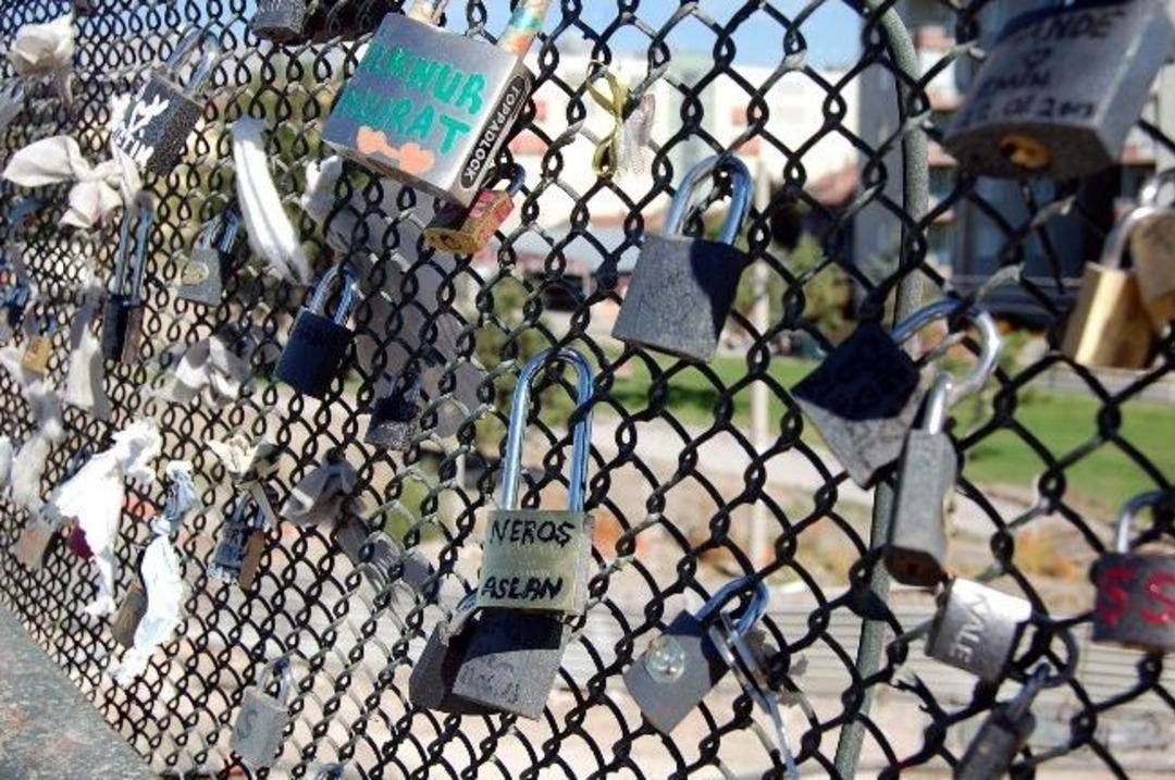 Paris Değil Eskişehir!