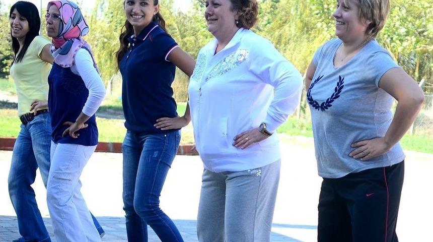 Obeziteye Karşı Sporlu M&uuml;cadele