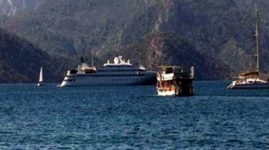 L&uuml;ks Yat &lsquo;lauren L&rsquo; Marmaris&rsquo;e &Uuml;&ccedil;&uuml;nc&uuml; Kez Geldi