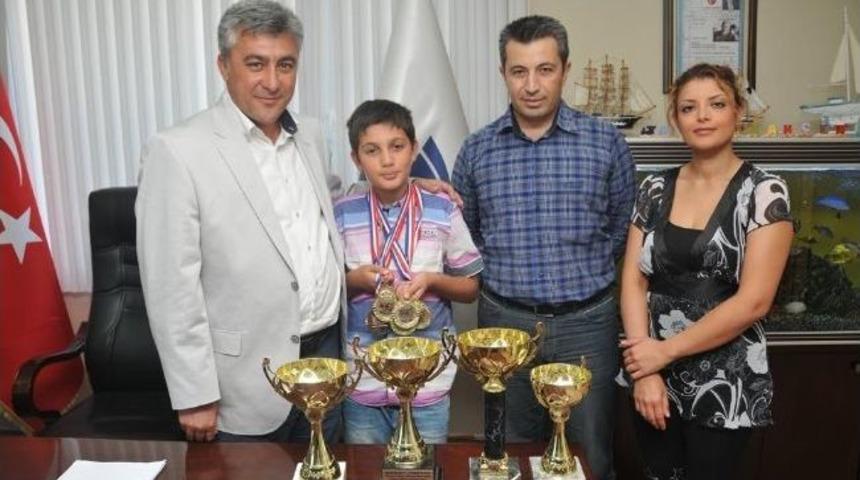 G&uuml;zelbah&ccedil;e'nin Gururu Oldu