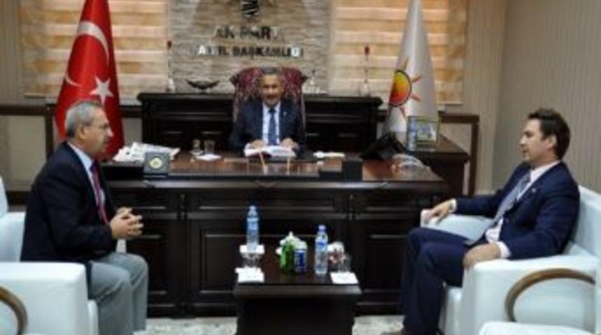 Abd Adana Konsolosu&rsquo;ndan Ak Parti&rsquo;ye Ziyaret