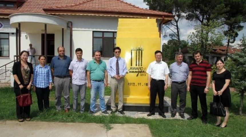 &Ccedil;inlilerden B&uuml;y&uuml;kşehir'e Deprem Eğitimi &Ouml;vg&uuml;s&uuml;