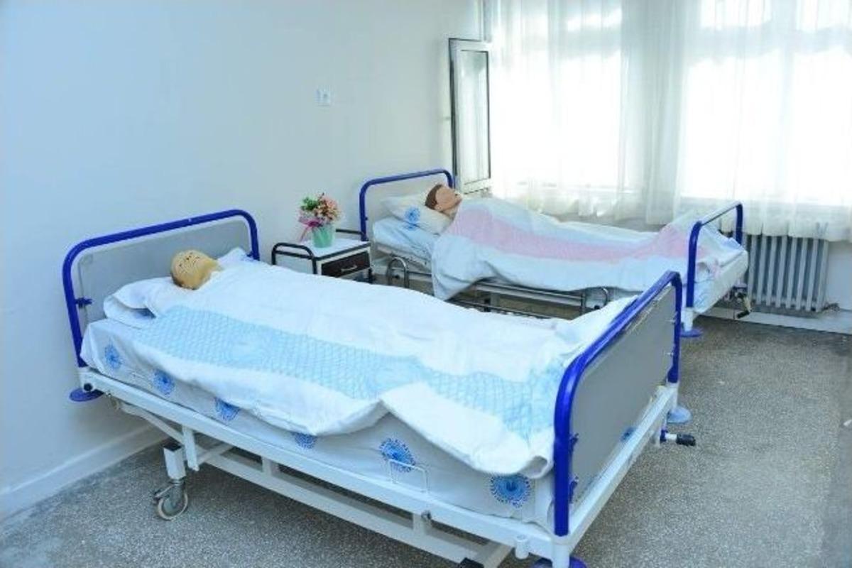 Ege&rsquo;nin İlk Sim&uuml;lasyon Destekli Eğitim Laboratuvarı Cb&uuml;&rsquo;ye A&ccedil;ıldı