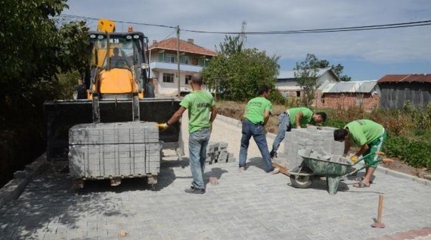 Kartepe'nin Sokakları Yenileniyor