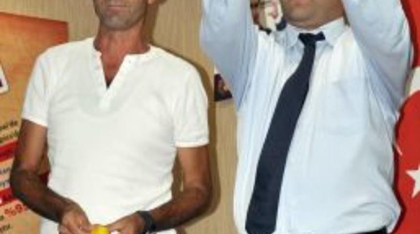 İşitme Engelliler Futbol Ligi Fikst&uuml;r&uuml; &Ccedil;ekildi.