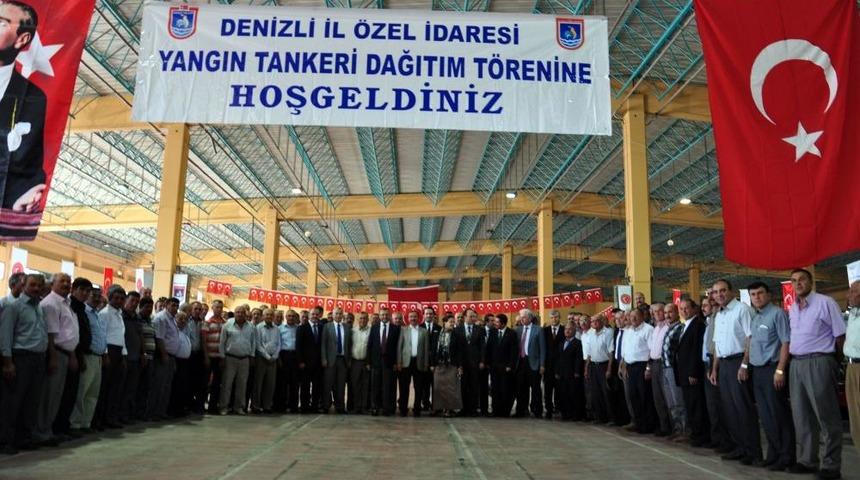 Denizli&rsquo;de K&ouml;yl&uuml;ler Dağıtılan Tankerlerle Bin 133 Yangını S&ouml;nd&uuml;rd&uuml;