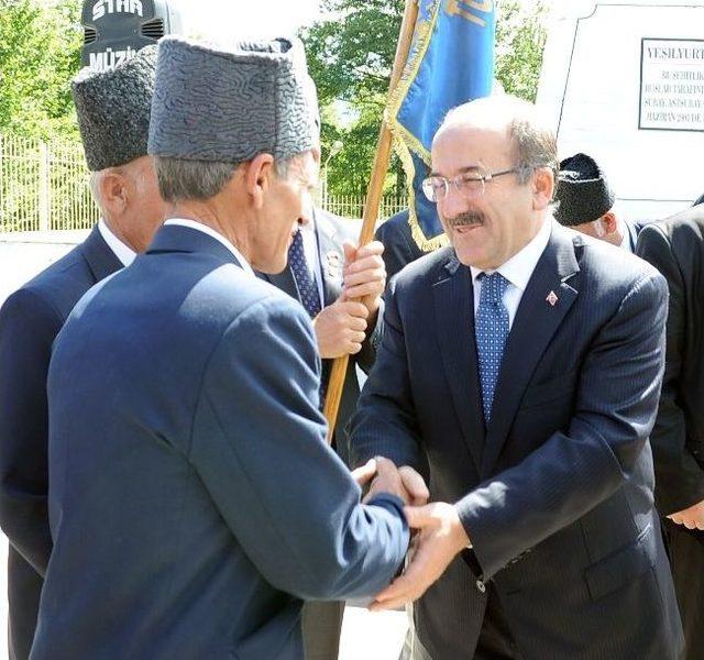 Araklı'da Şehitler İçin 4. Geleneksel Anma Töreni Düzenlendi