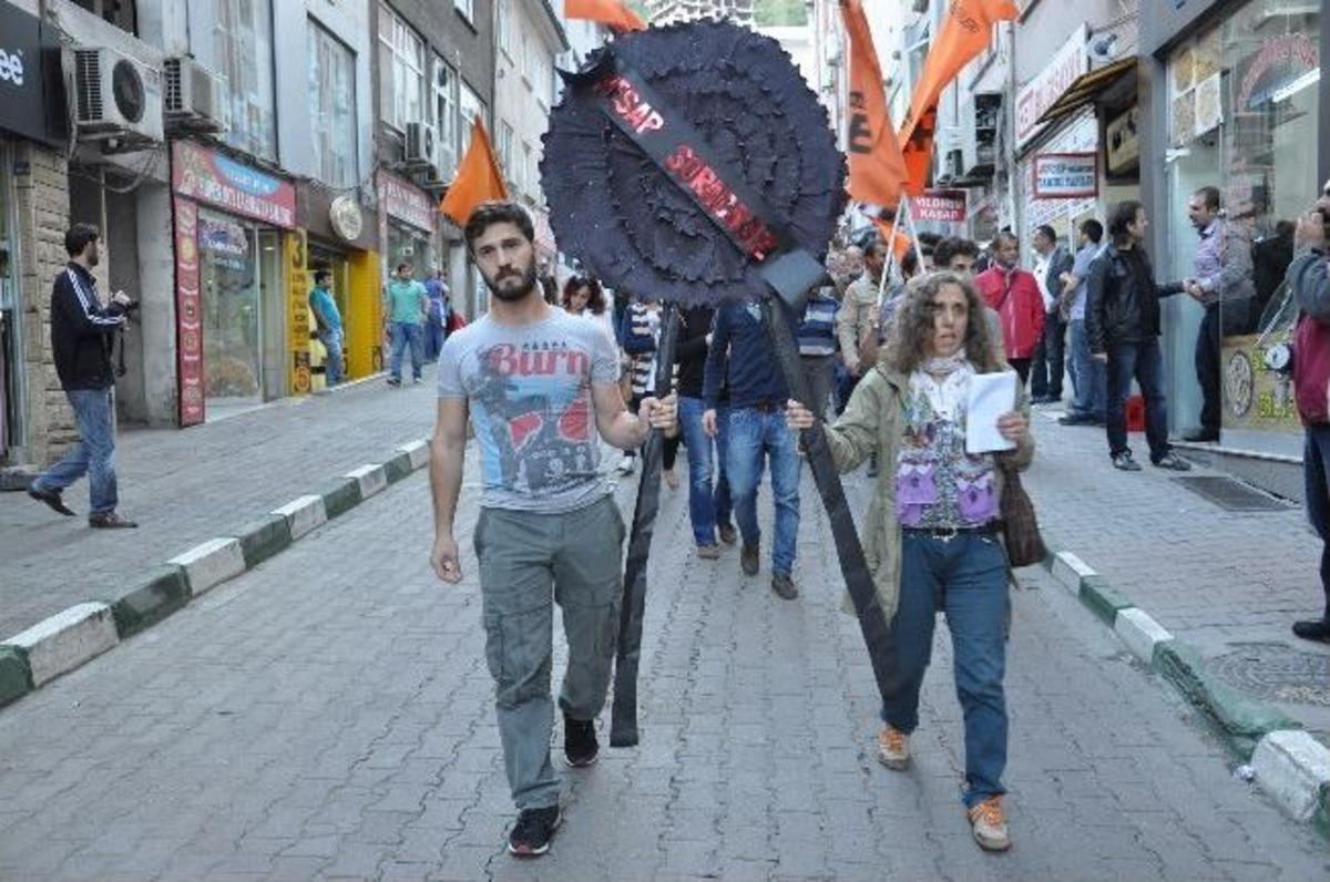 Artvin'de Halkevleri'nin Basın A&ccedil;ıklamasında Gerginlik