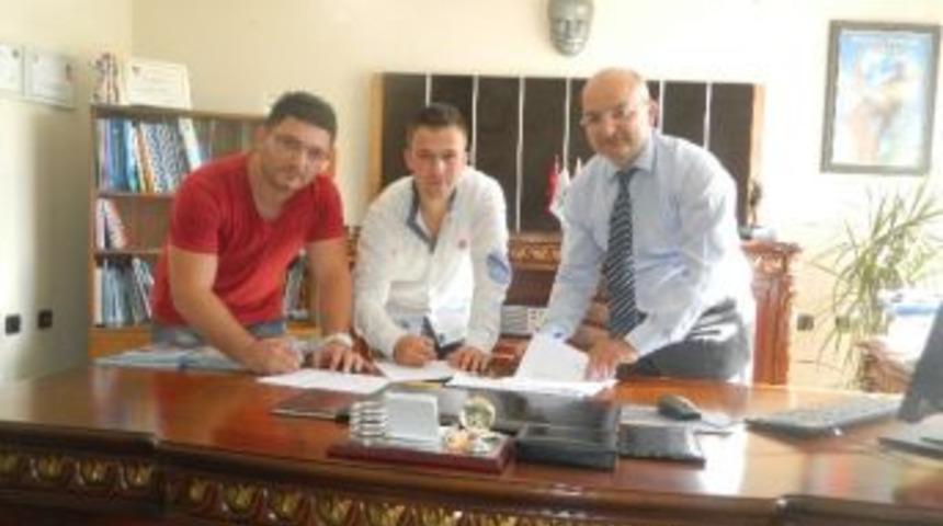 Gen&ccedil;lerin İş Azmi