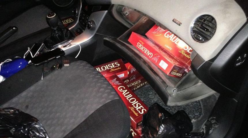 Polis, 7 Bin 980 Paket Ka&ccedil;ak Sigara Ele Ge&ccedil;irdi