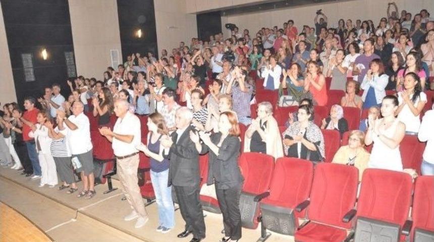 &Ccedil;akırcalı Efe Bale G&ouml;sterisi &Ouml;demişliler'i Mest Etti