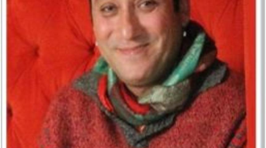 T&uuml;rkiye&rsquo;nin ilk eşcinsel belediye başkan adayı Giresun&rsquo;dan &ccedil;ıktı