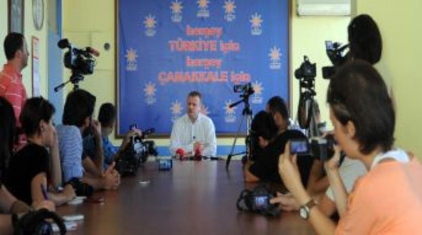 AK Parti'li Daniş: Eylemler Sosyal Medyayı Kapattırmak I&ccedil;in Yapılıyor