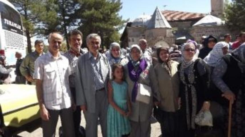 Seydişehir&rsquo;den İlk Hacı Adayları Uğurlandı