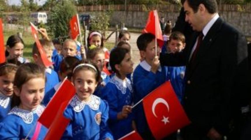 Vali Orhan D&uuml;zg&uuml;n&rsquo;den Eğitim &Ouml;ğretim Yılı Mesajı