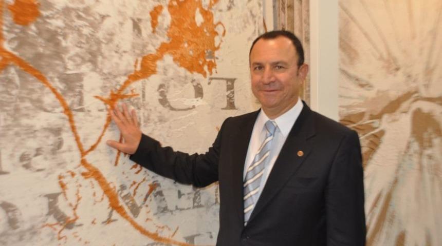 Kaşmir Halı, Mescid-i Aksa&rsquo;dan Sonra Mekke Ve Medine&rsquo;nin D&ouml;şemelerine Talip