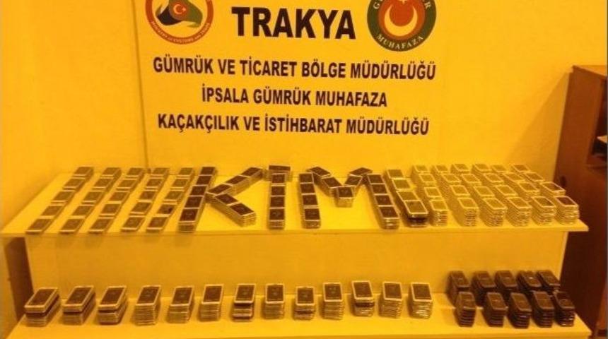 Edirne'de 642 Adet Ka&ccedil;ak Telefon Ele Ge&ccedil;irildi