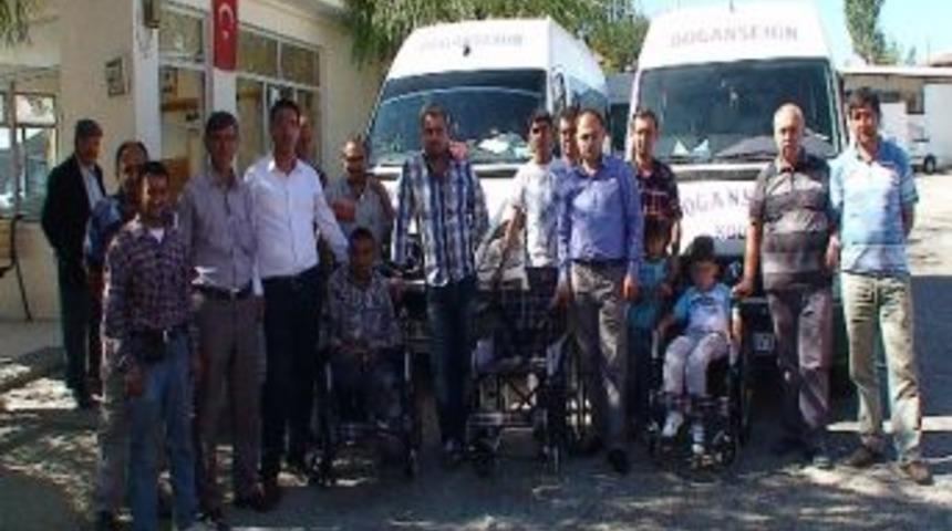 İki Tekerlekli Sandalye Teslim Edildi