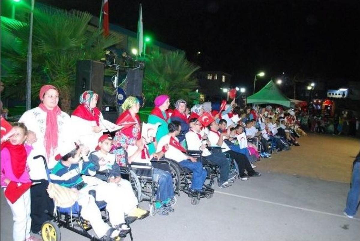 &Ouml;zel Gen&ccedil;ler Kızılay Ateşini Yaktı