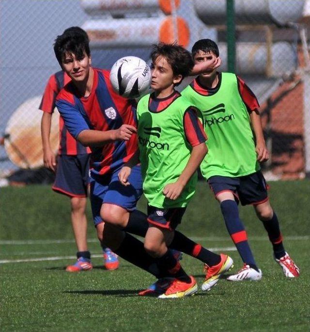 Altınordu&rsquo;da Futbol Şenliği Var 1