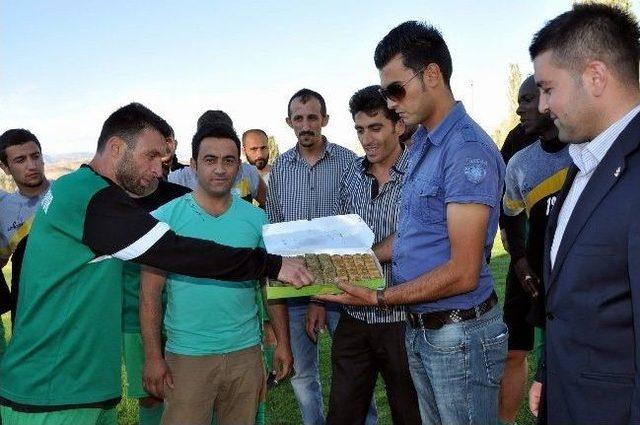 Ak Gen&ccedil;lerden, Suşehri Belediyespor&rsquo;a Ziyaret 2