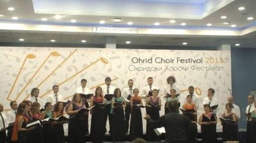 Konservatuvara İki Uluslararası &Ouml;d&uuml;l